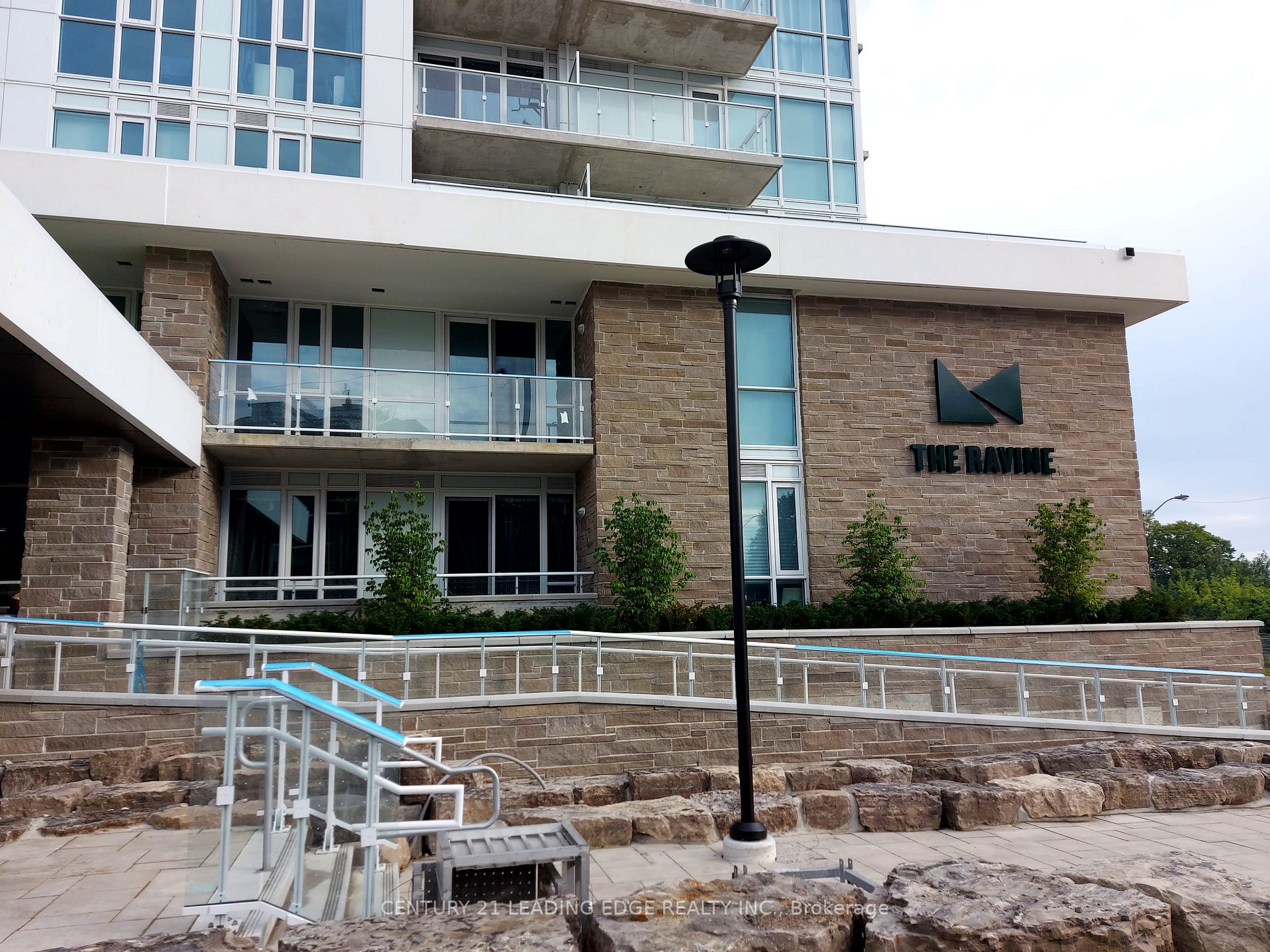 10 Deerlick Dr, #1115