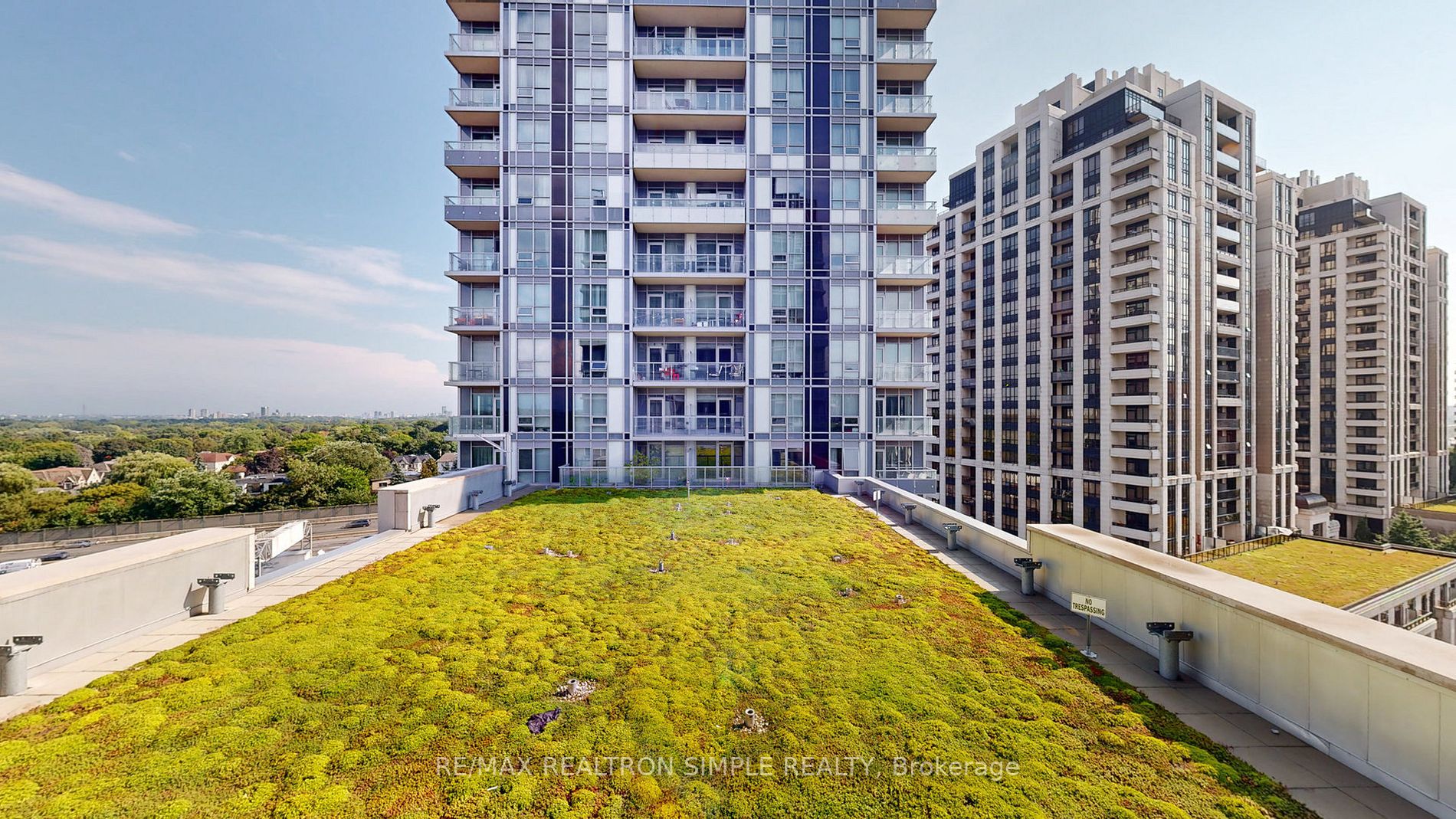 120 Harrison Garden Blvd, #1032