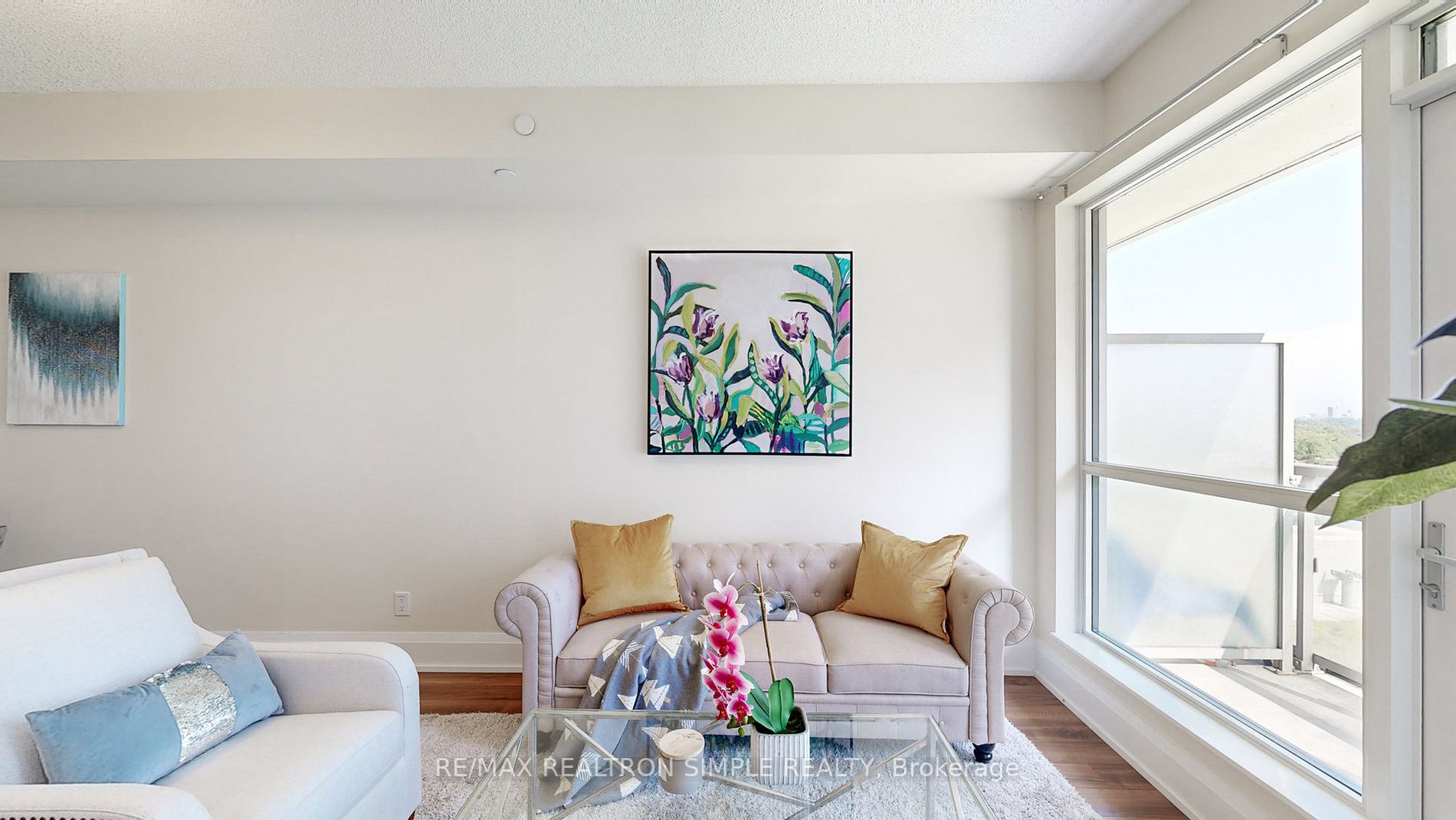 120 Harrison Garden Blvd, #1032