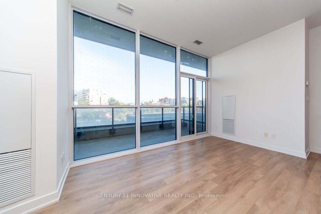 50 Ordnance Street #307