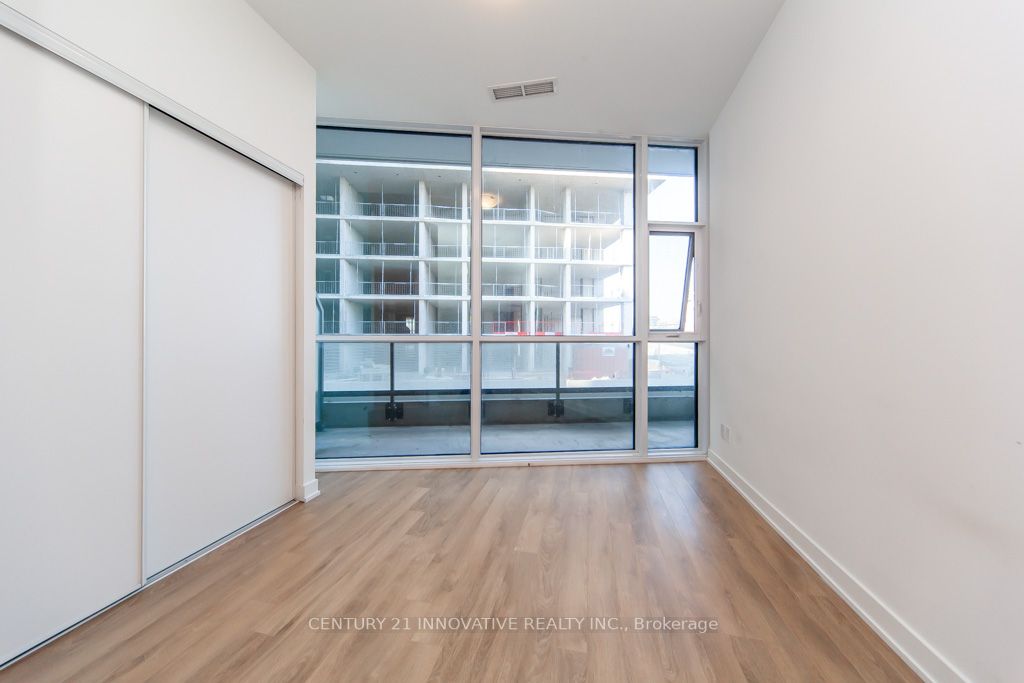 50 Ordnance Street #307
