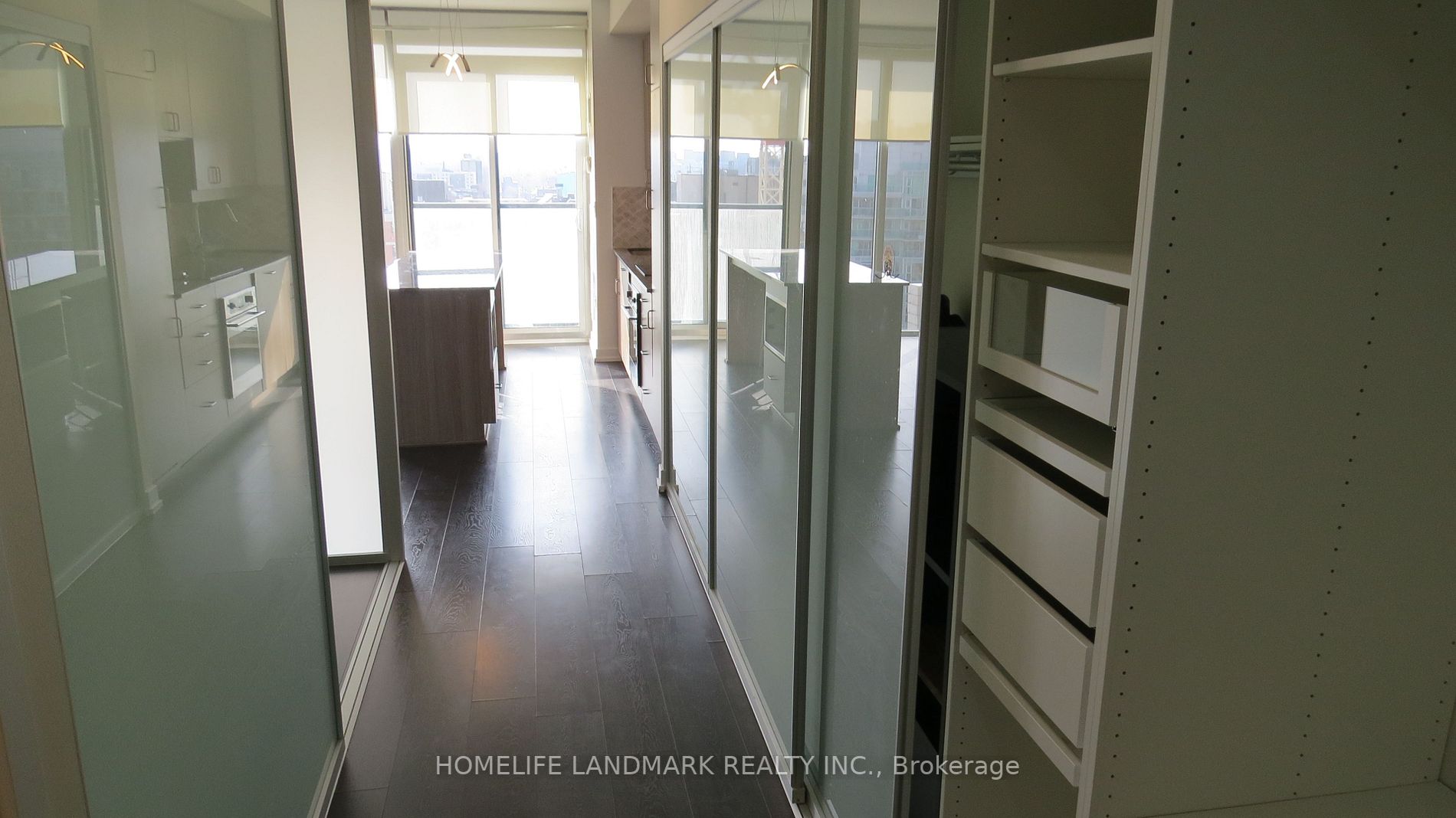 426 University Avenue #1602
