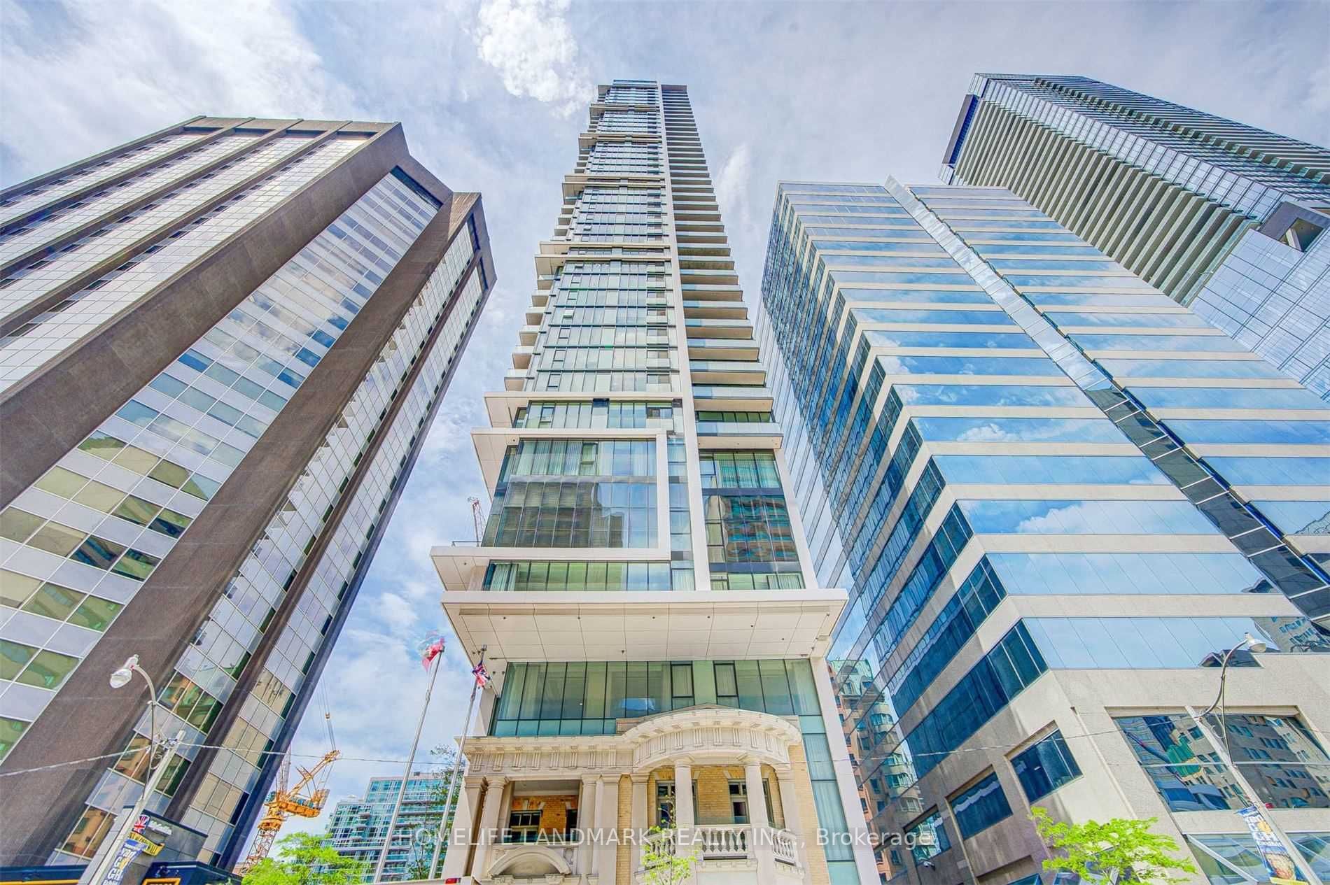 426 University Avenue #1602