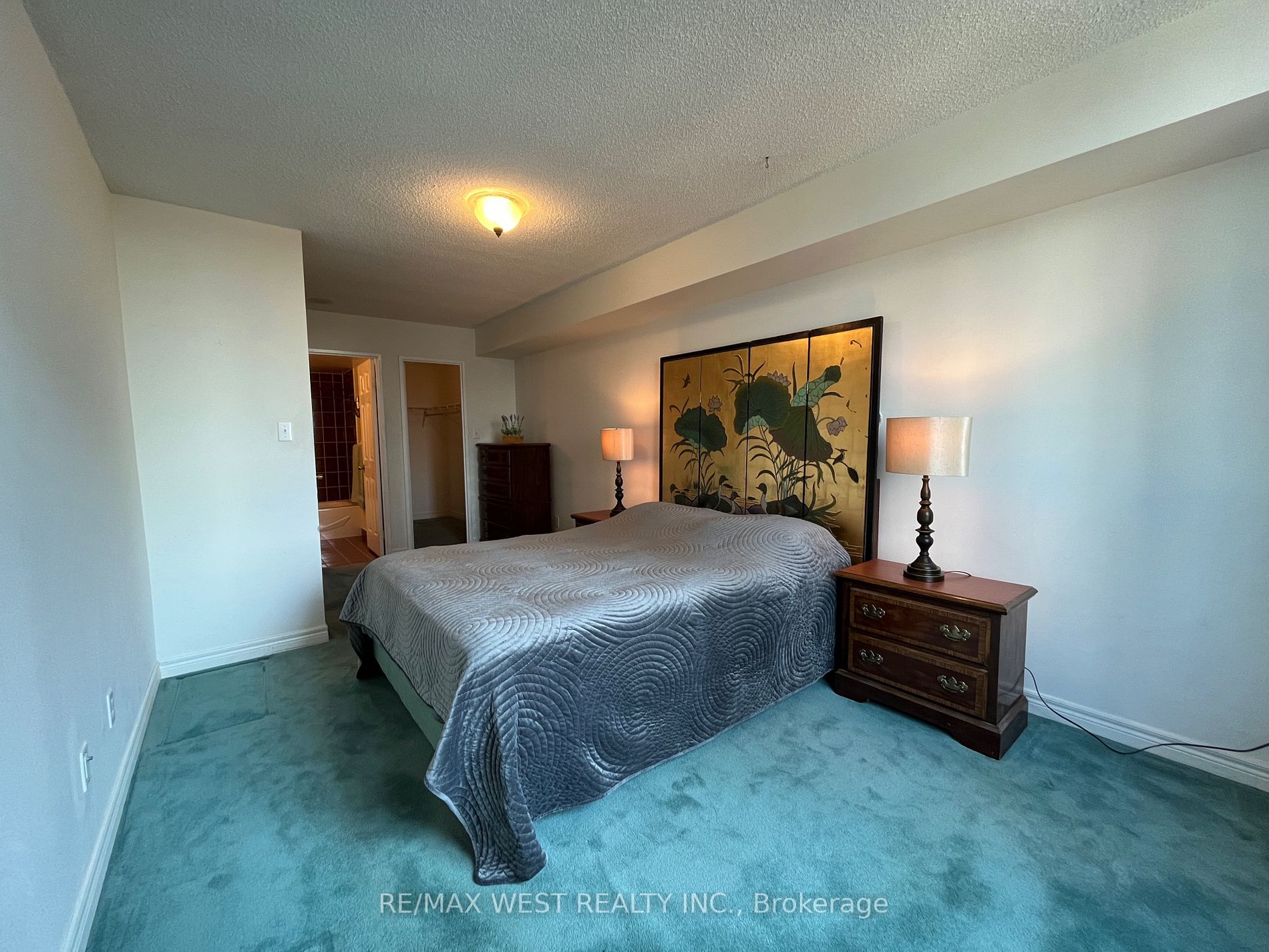 28 Empress Ave, #1716