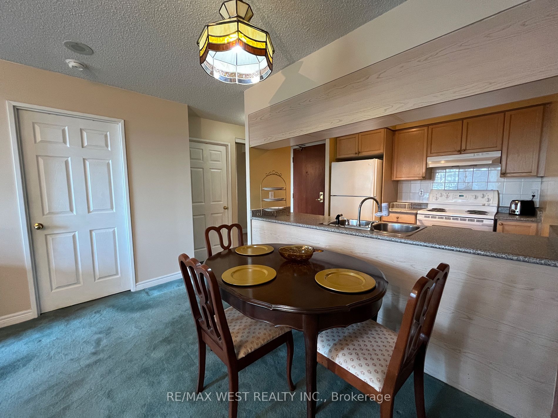 28 Empress Ave, #1716