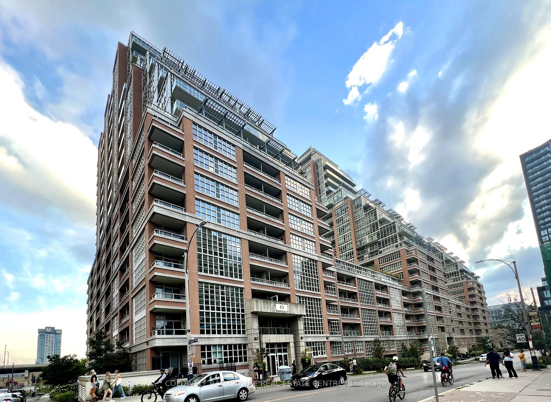 75 East Liberty St, #315