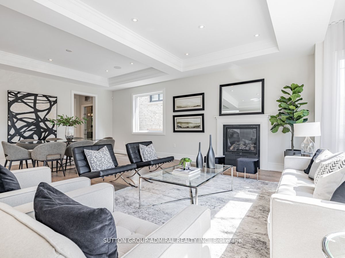476 Deloraine Ave