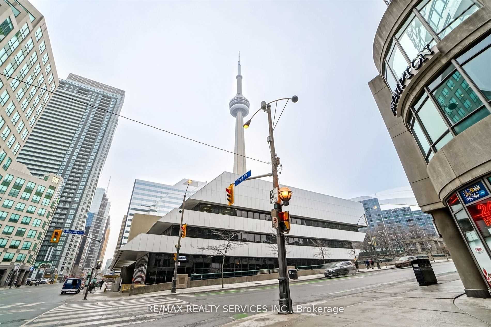 361 Front St W, #1008