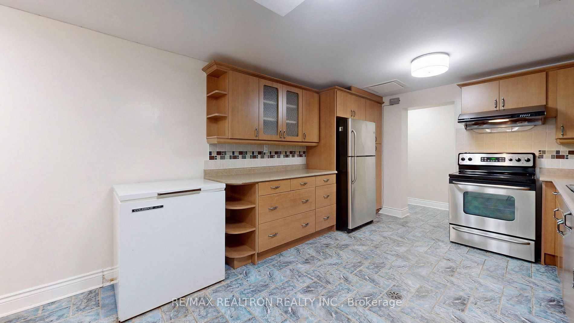 31 Whitelock Cres, ##bsmt