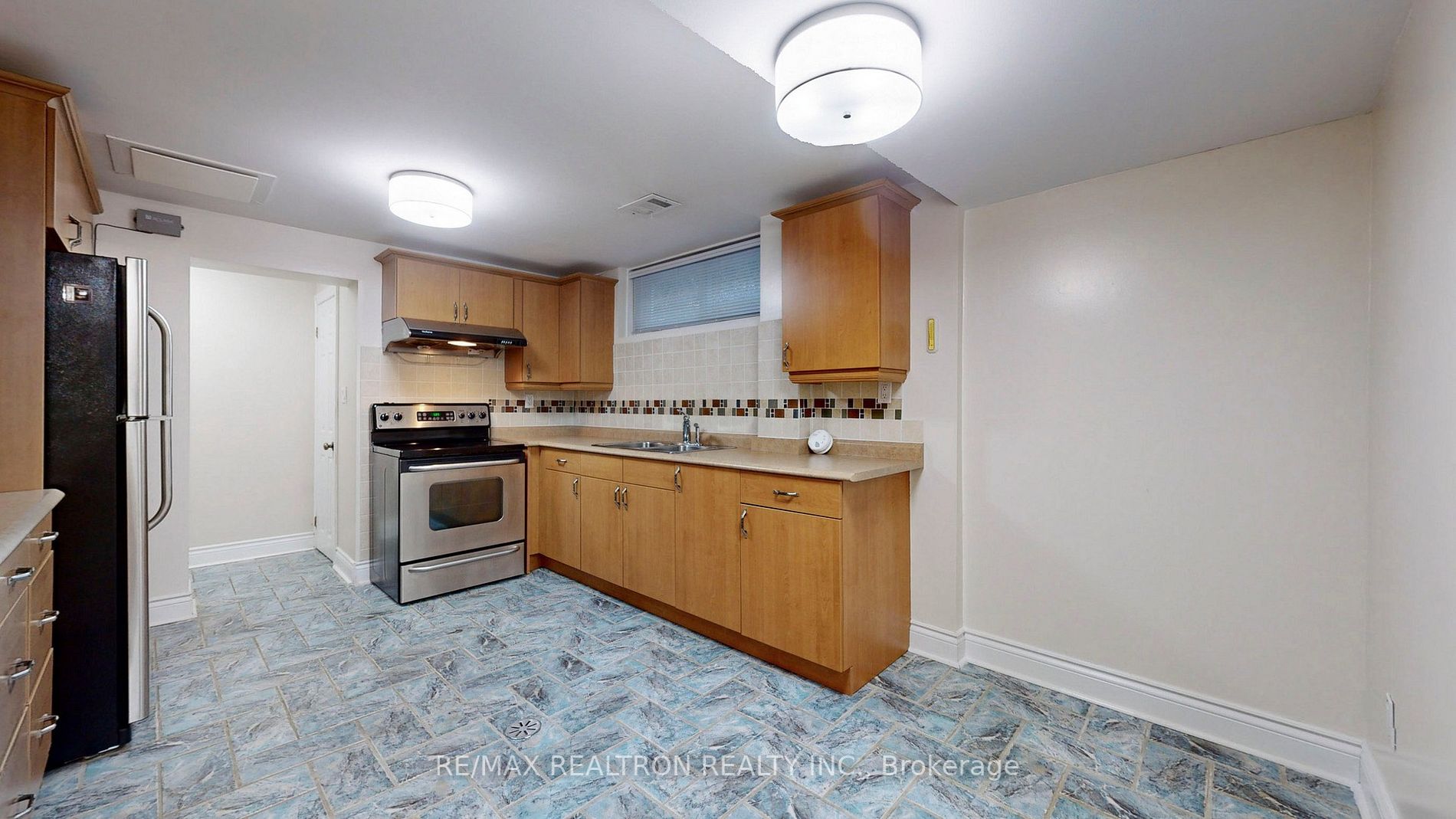 31 Whitelock Cres, ##bsmt