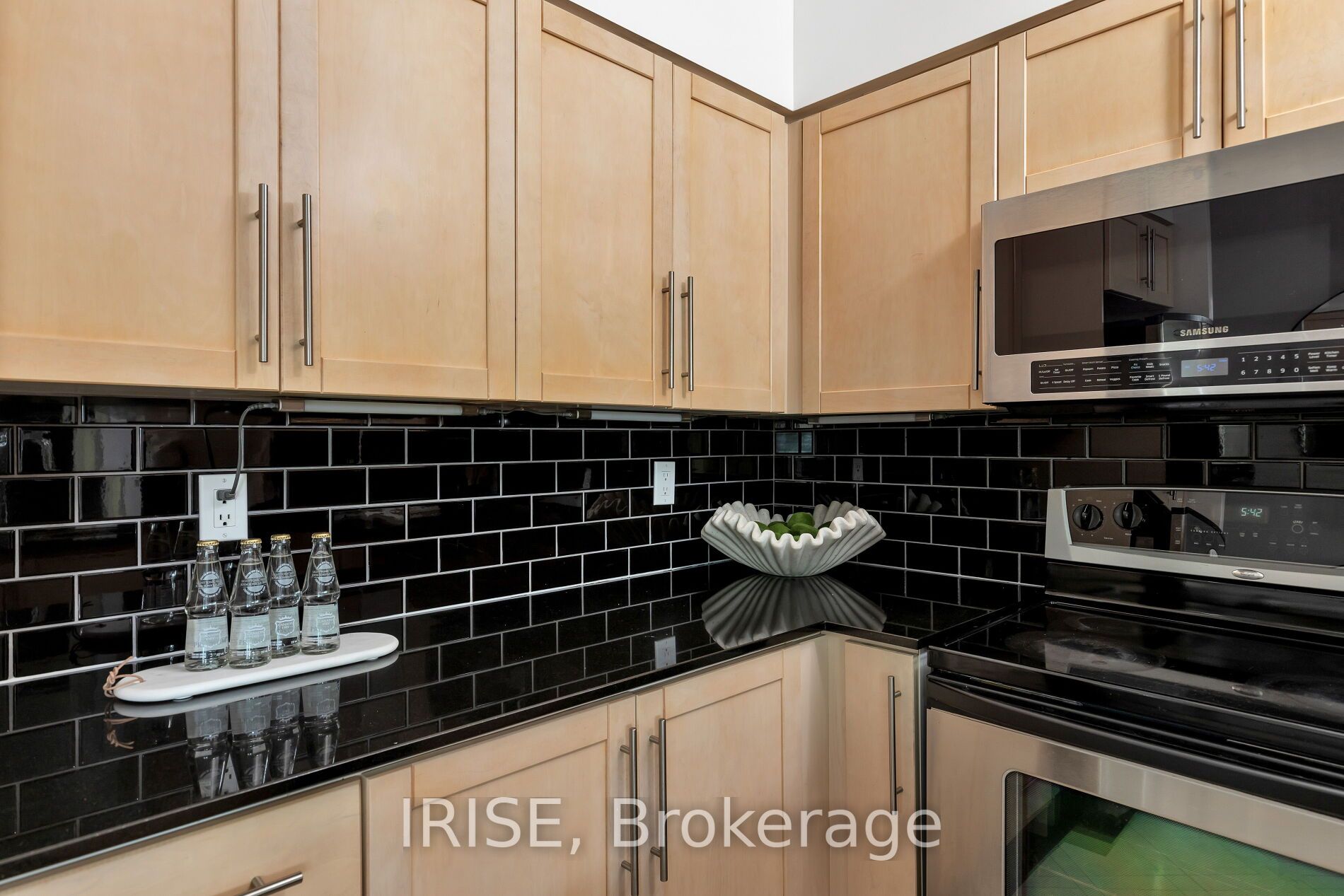 219 Fort York Blvd, #Lph01