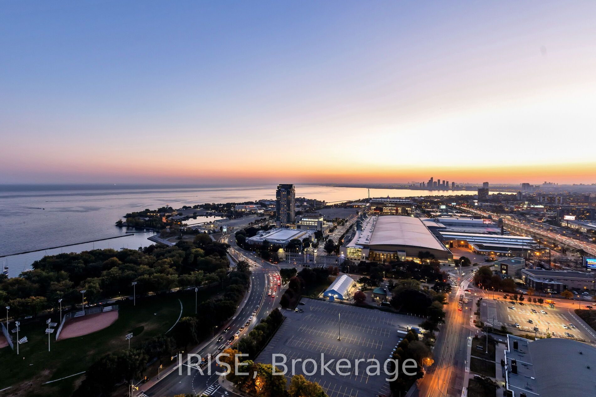 219 Fort York Blvd, #Lph01