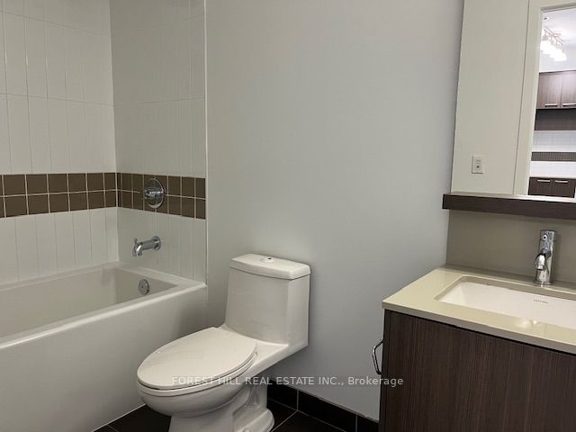 320 Tweedsmuir Ave, #1203