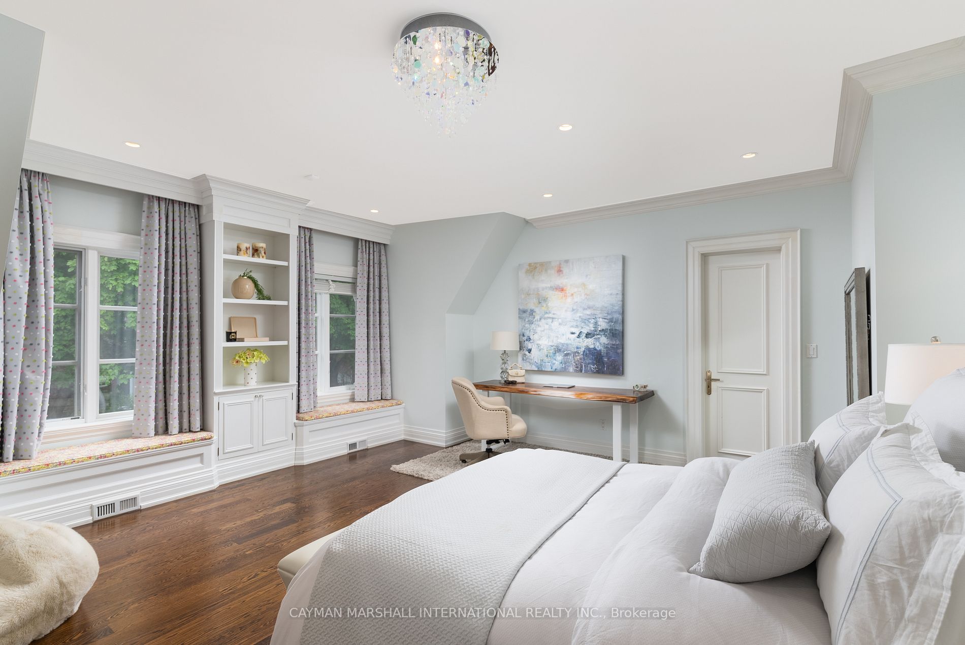 21 Wimpole Dr