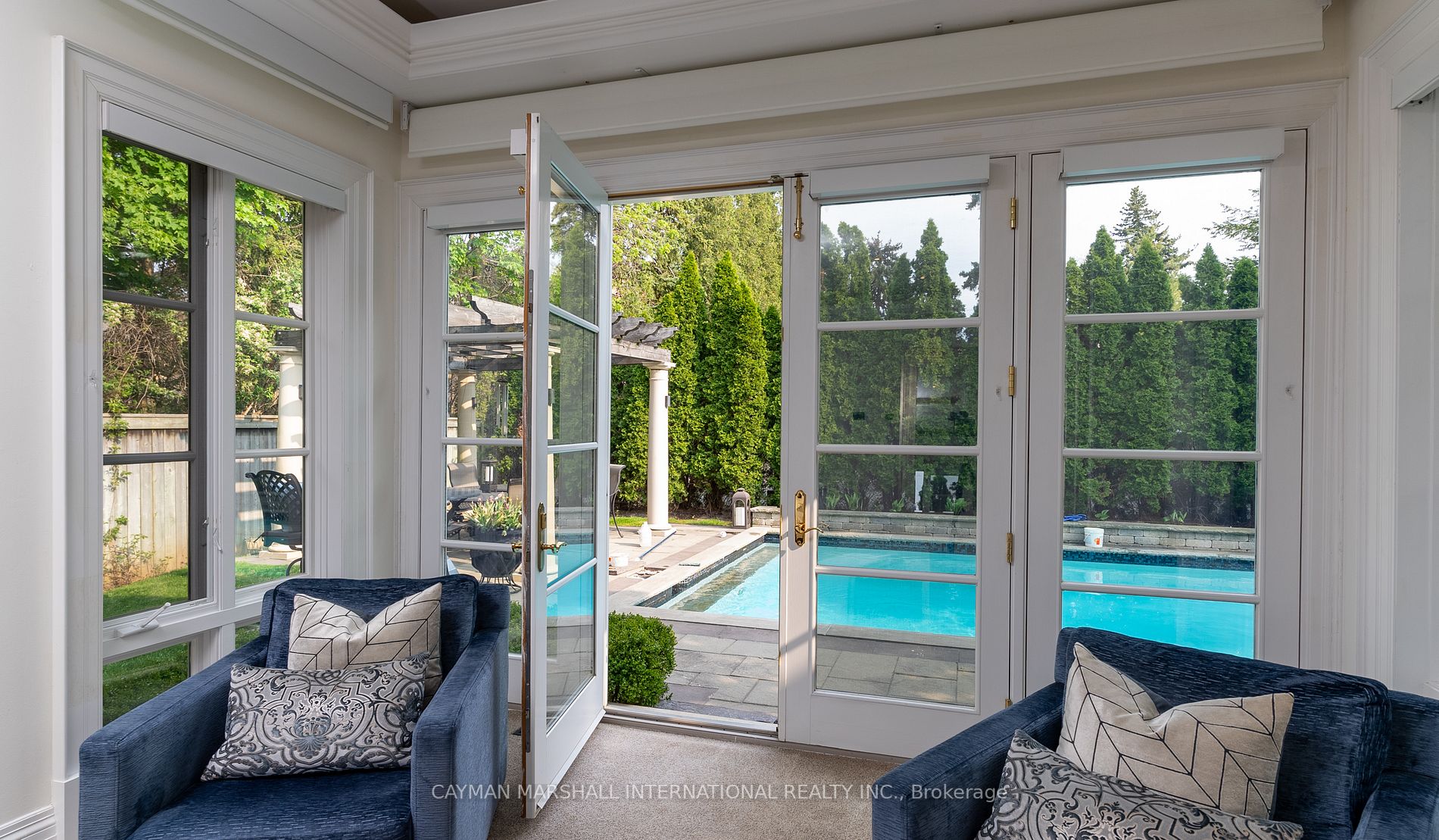 21 Wimpole Dr