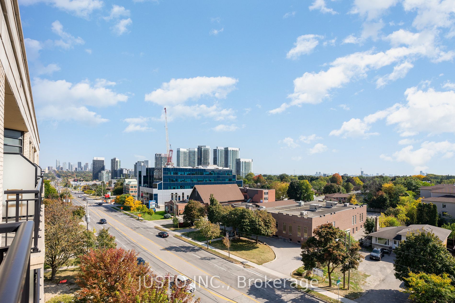 676 Sheppard Ave E, #608