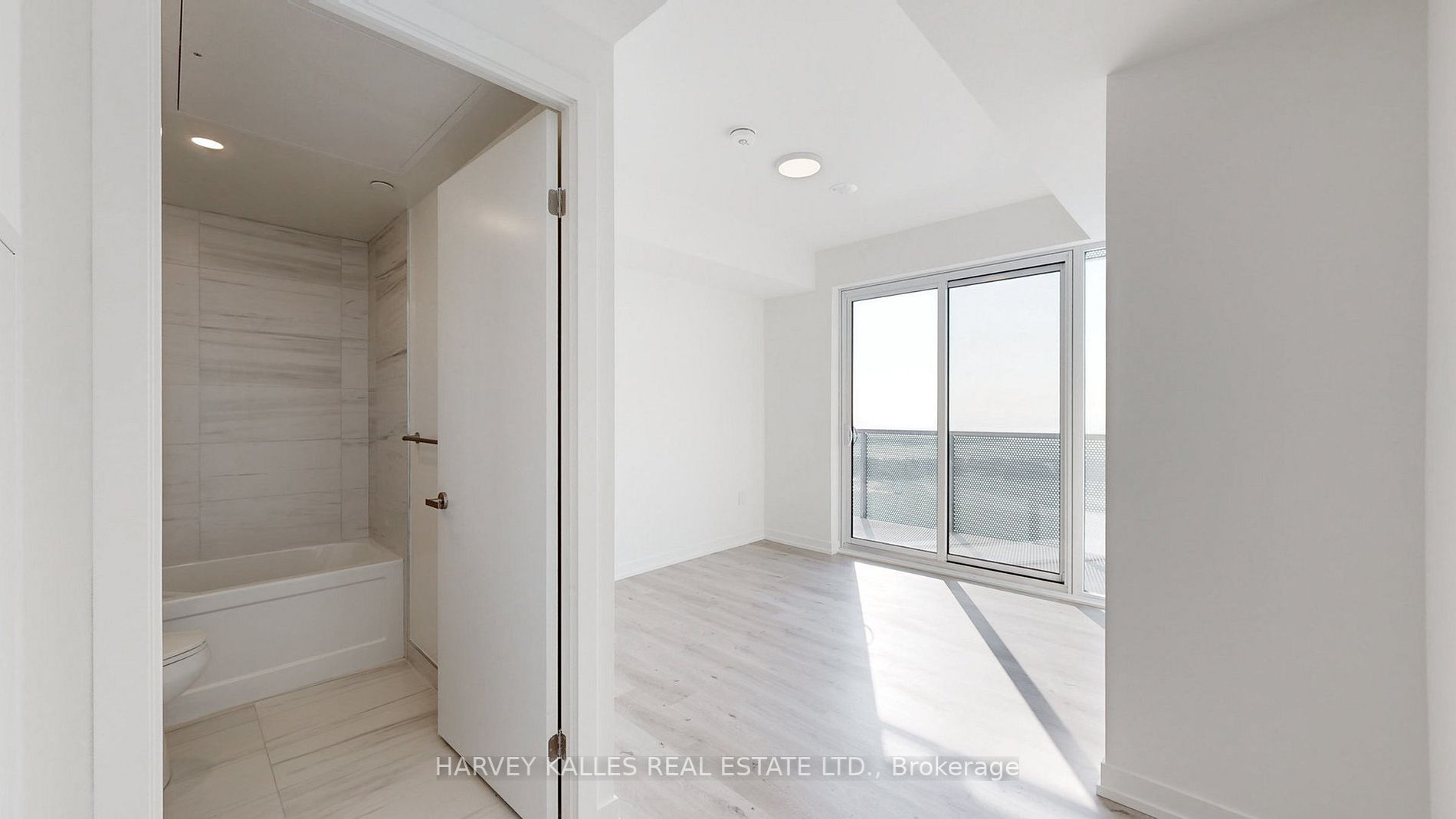 138 Downes St, #7109