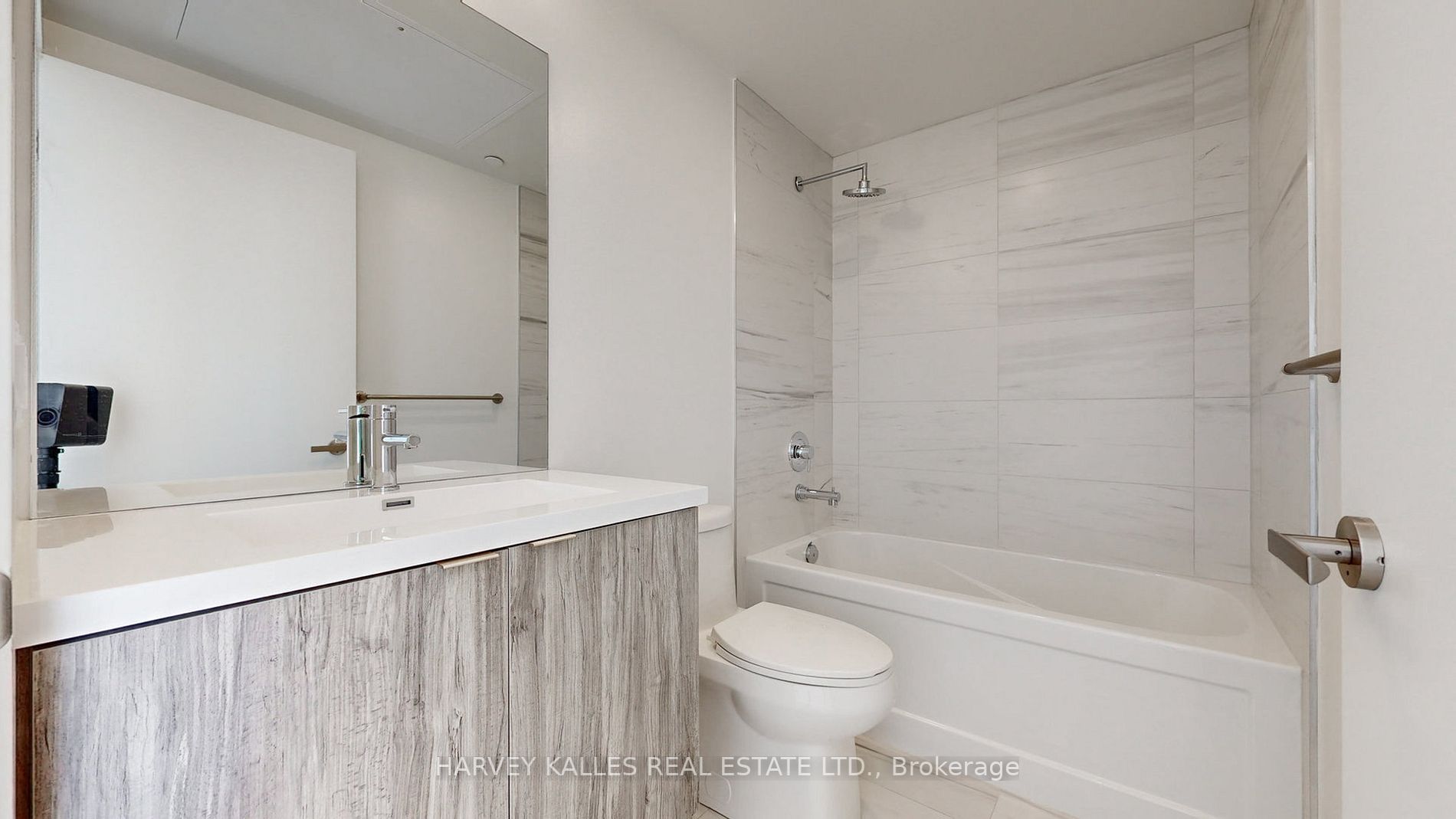 138 Downes St, #7109