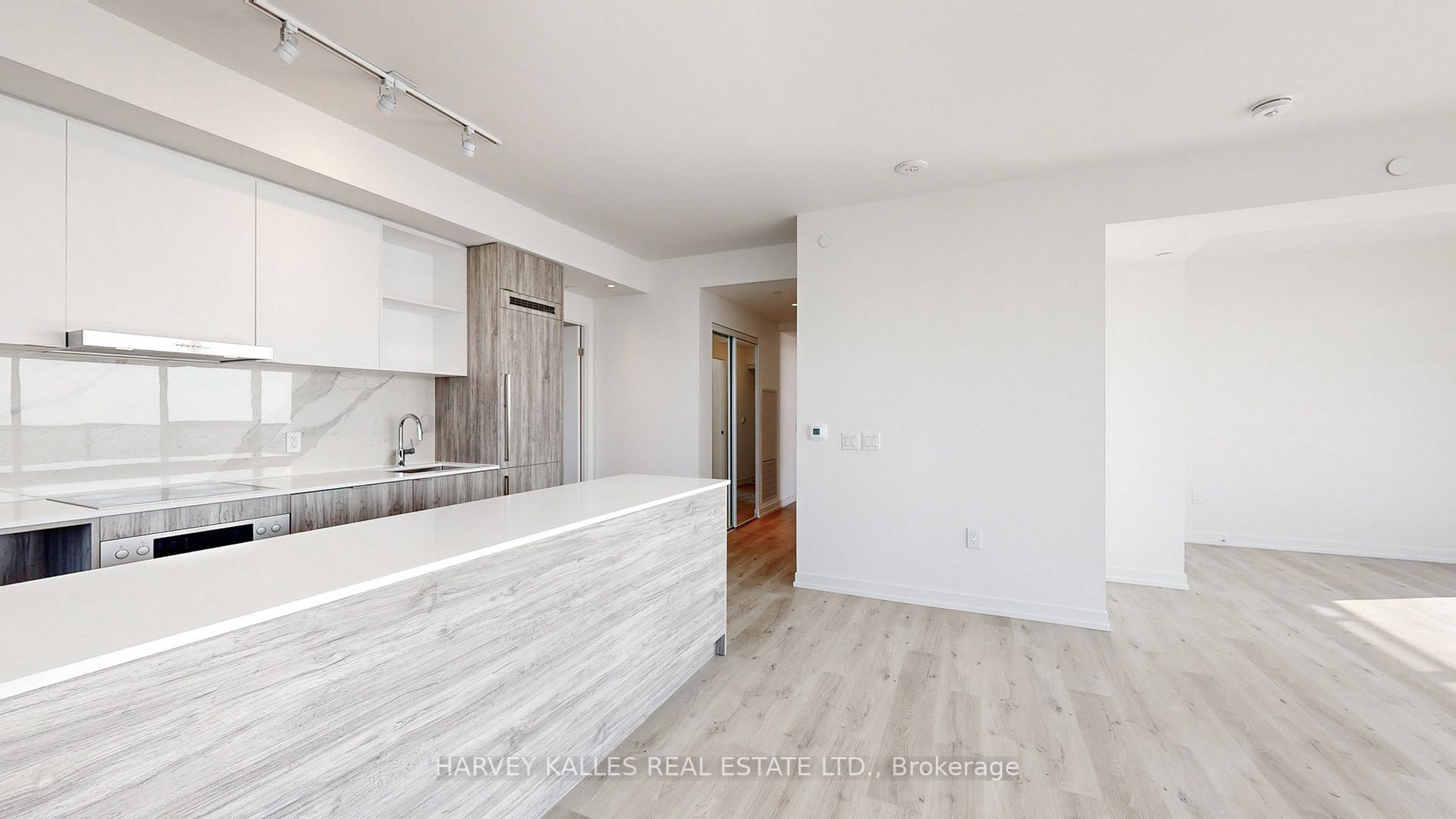 138 Downes St, #7109