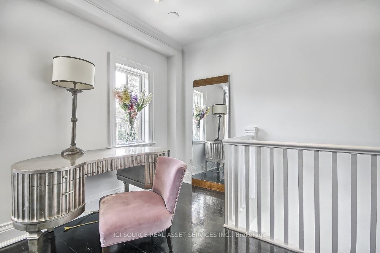 40 Whitehall Road