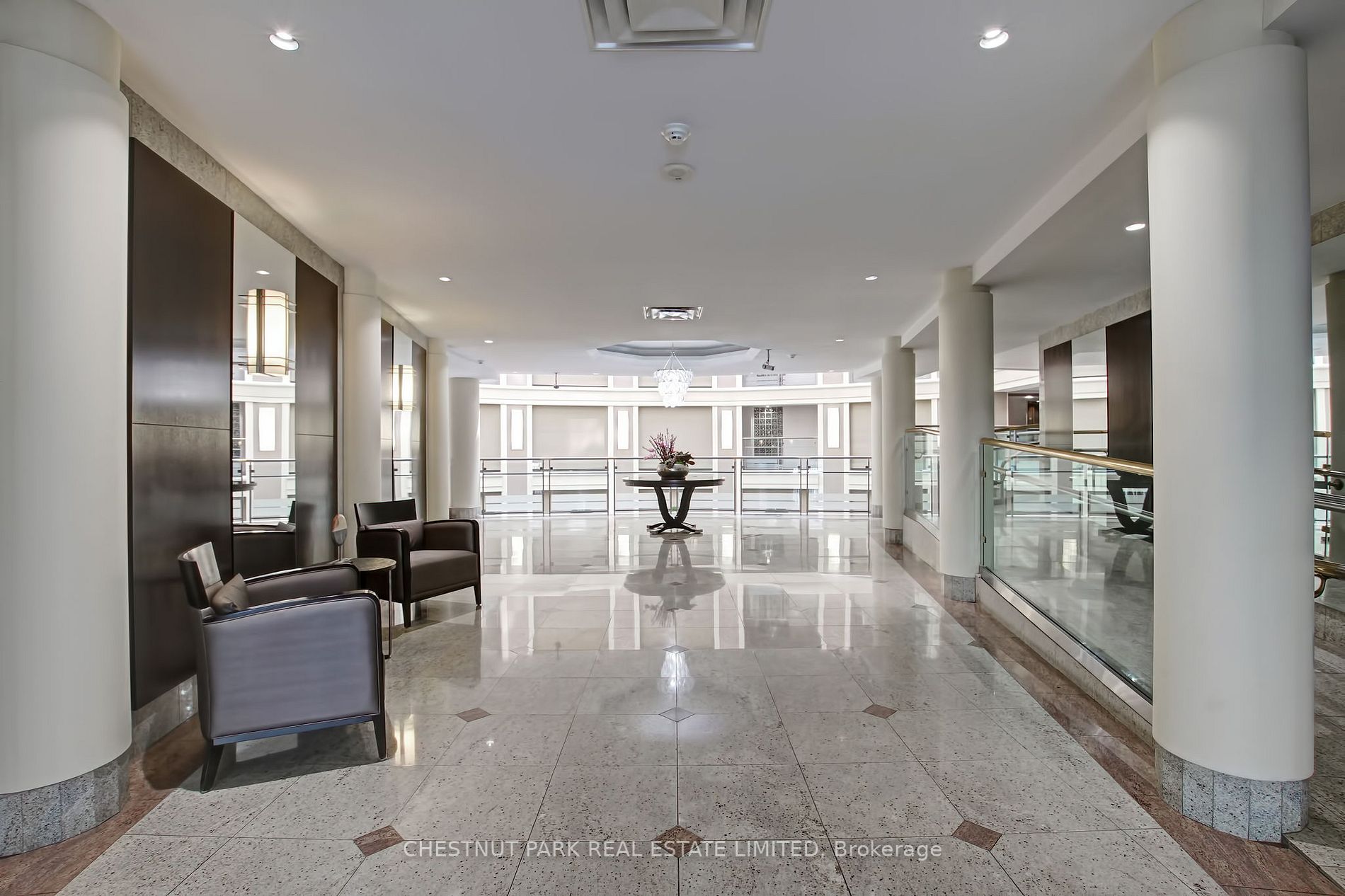 2727 Yonge St, #403