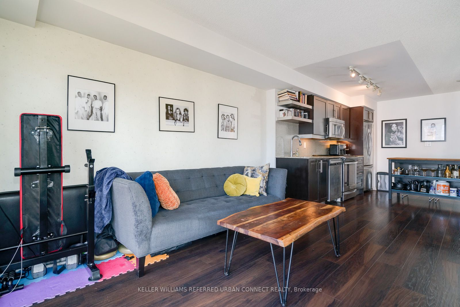 400 Adelaide St E, #1511