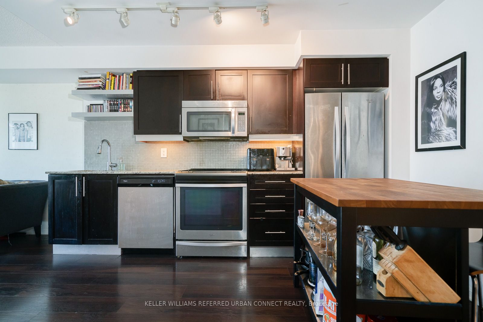400 Adelaide St E, #1511