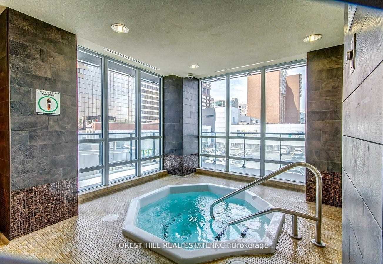 825 Church St, #1701