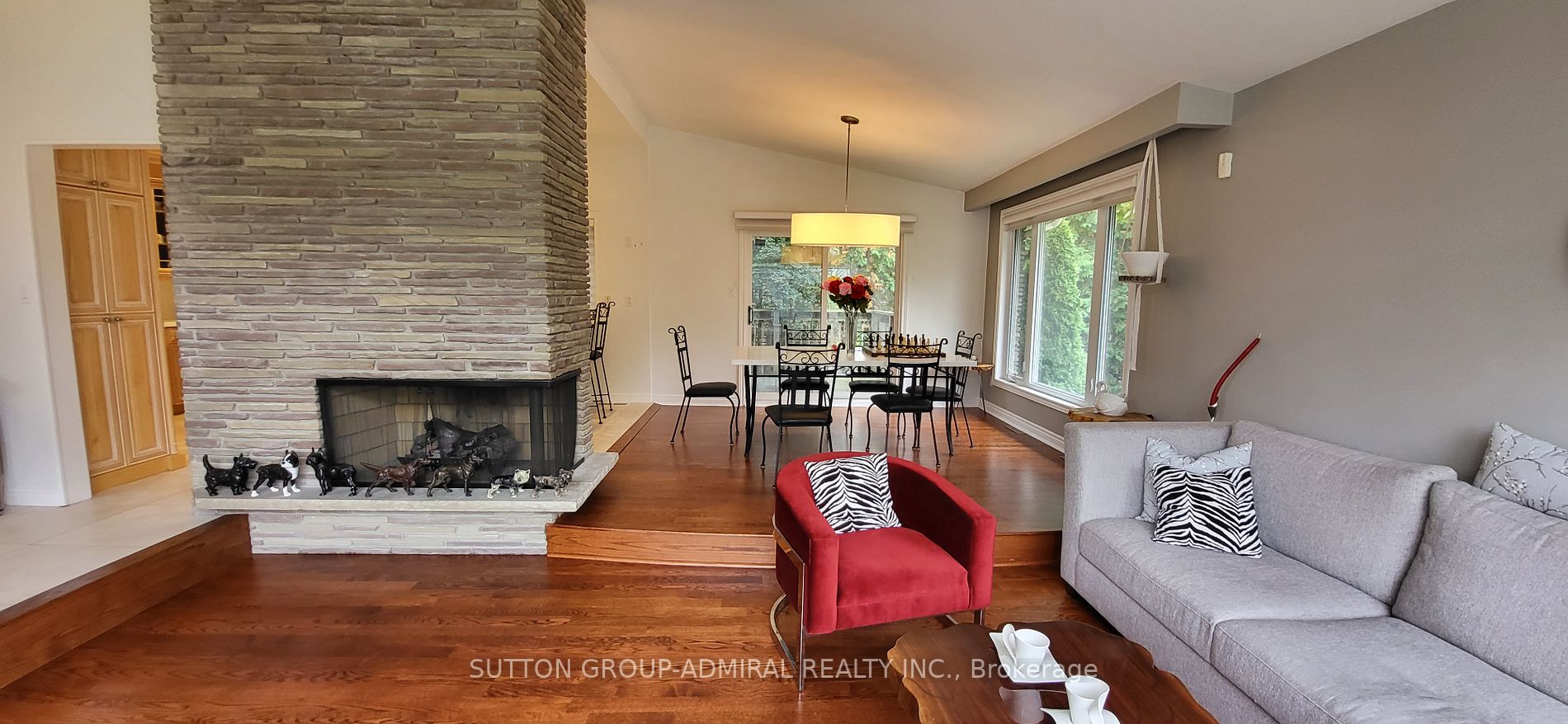 51 Blue Forest Dr
