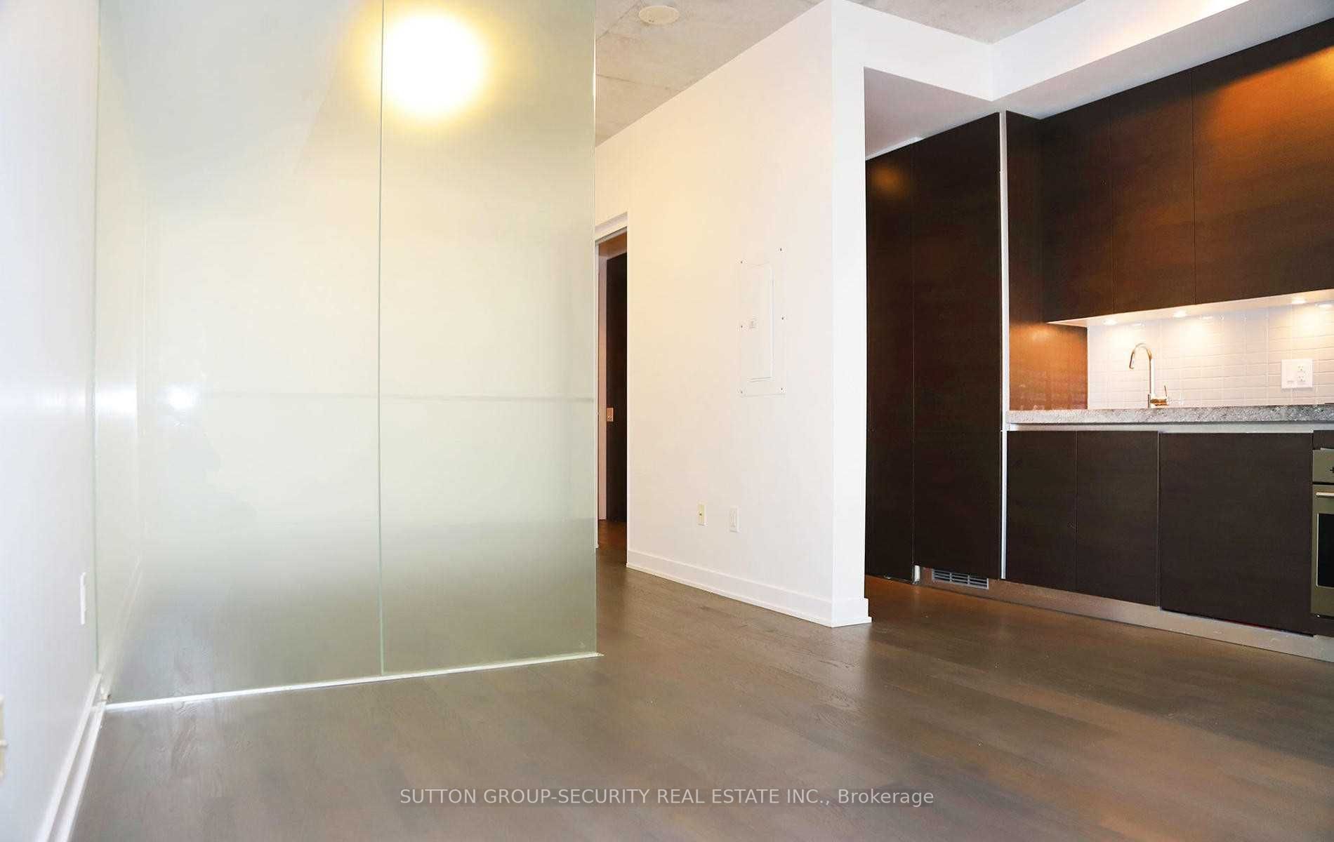 629 King St, #428