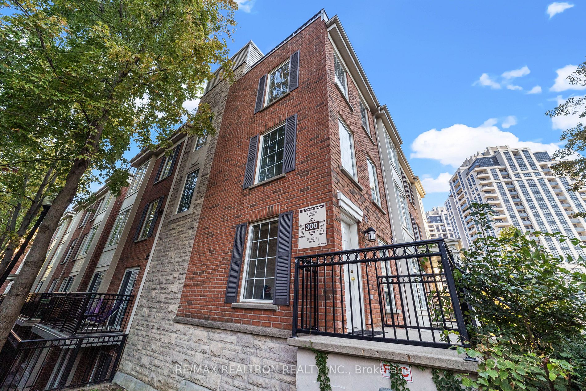 3 Everson Drive, #302