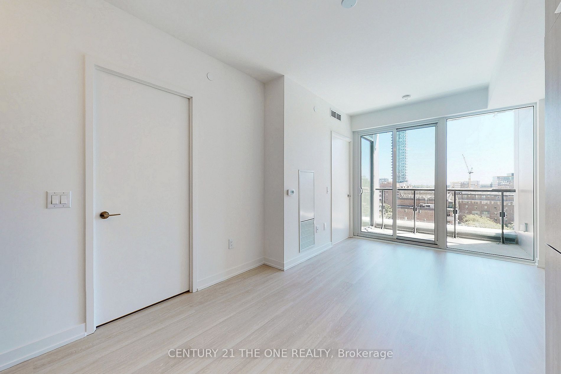 158 front Street E #816