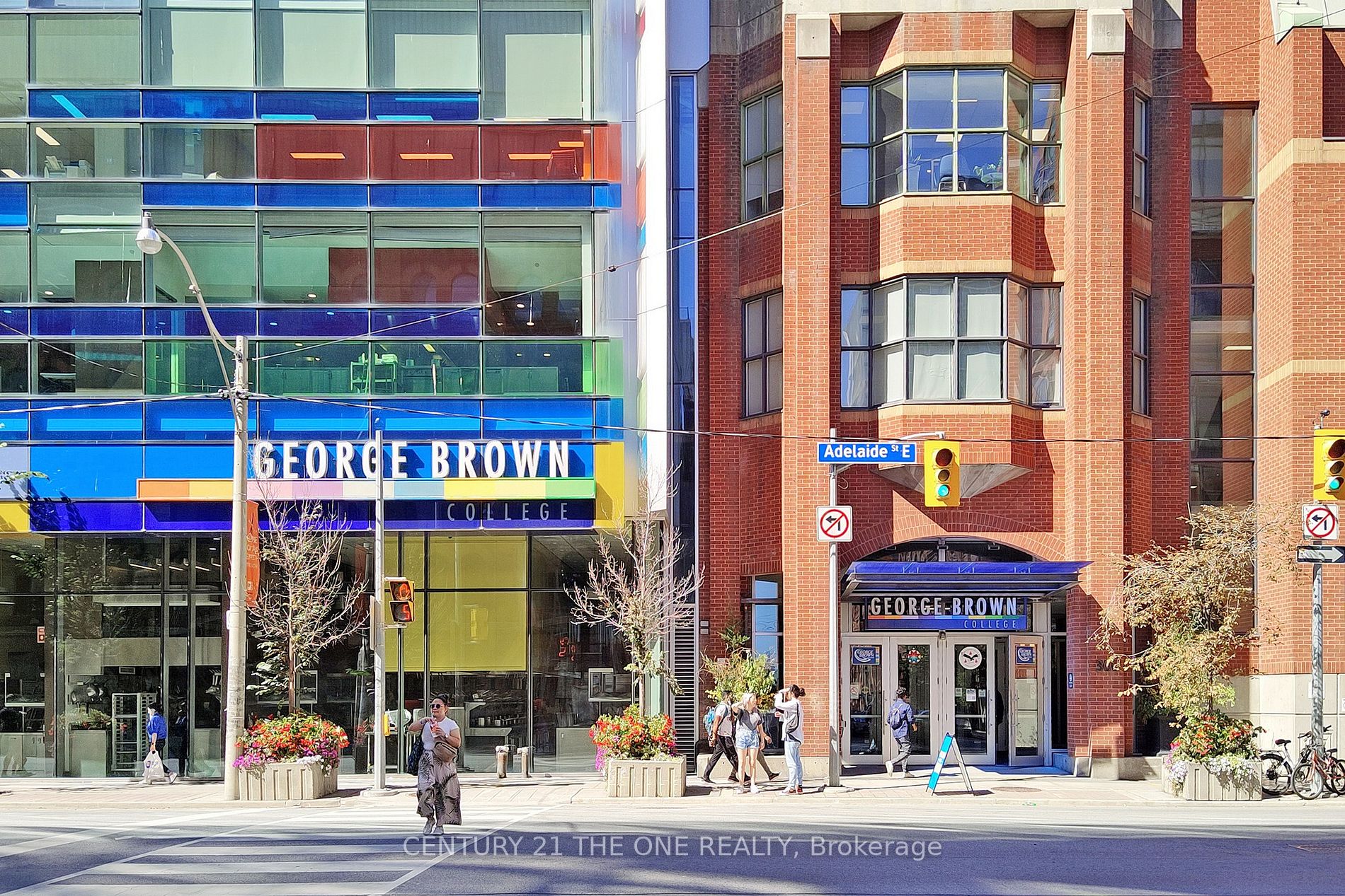 158 front Street E #816
