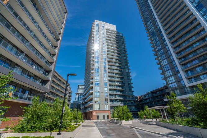 38 Forest Manor Rd, #2101