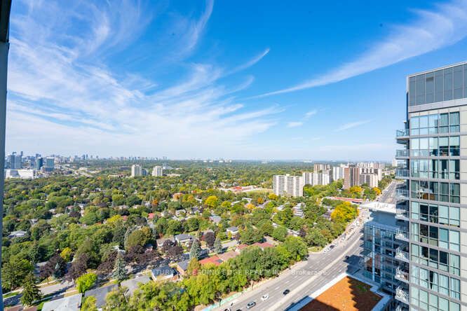 38 Forest Manor Rd, #2101