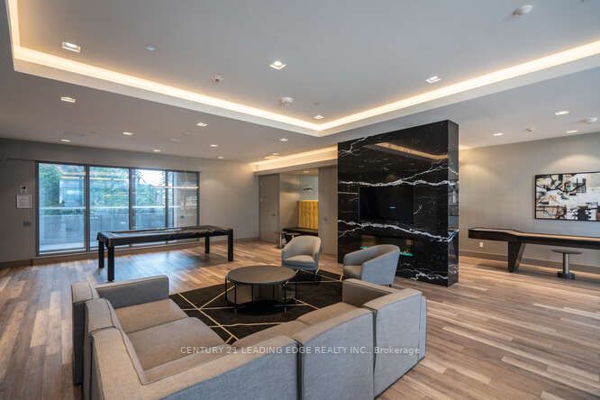 38 Forest Manor Rd, #2101