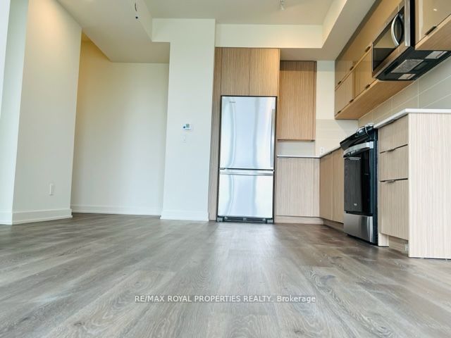 10 Deerlick Crt, #2207