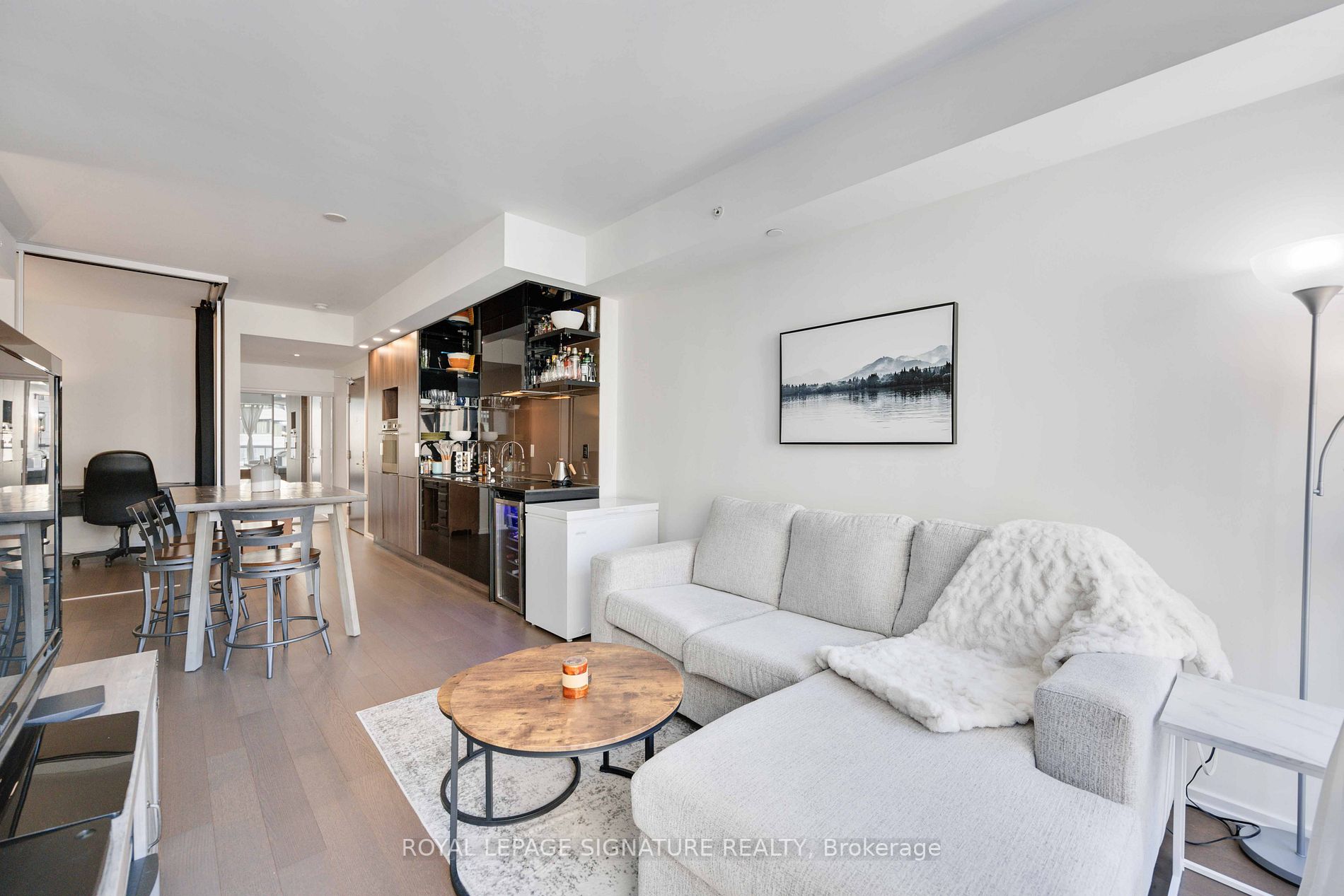 70 Temperance St, #1017