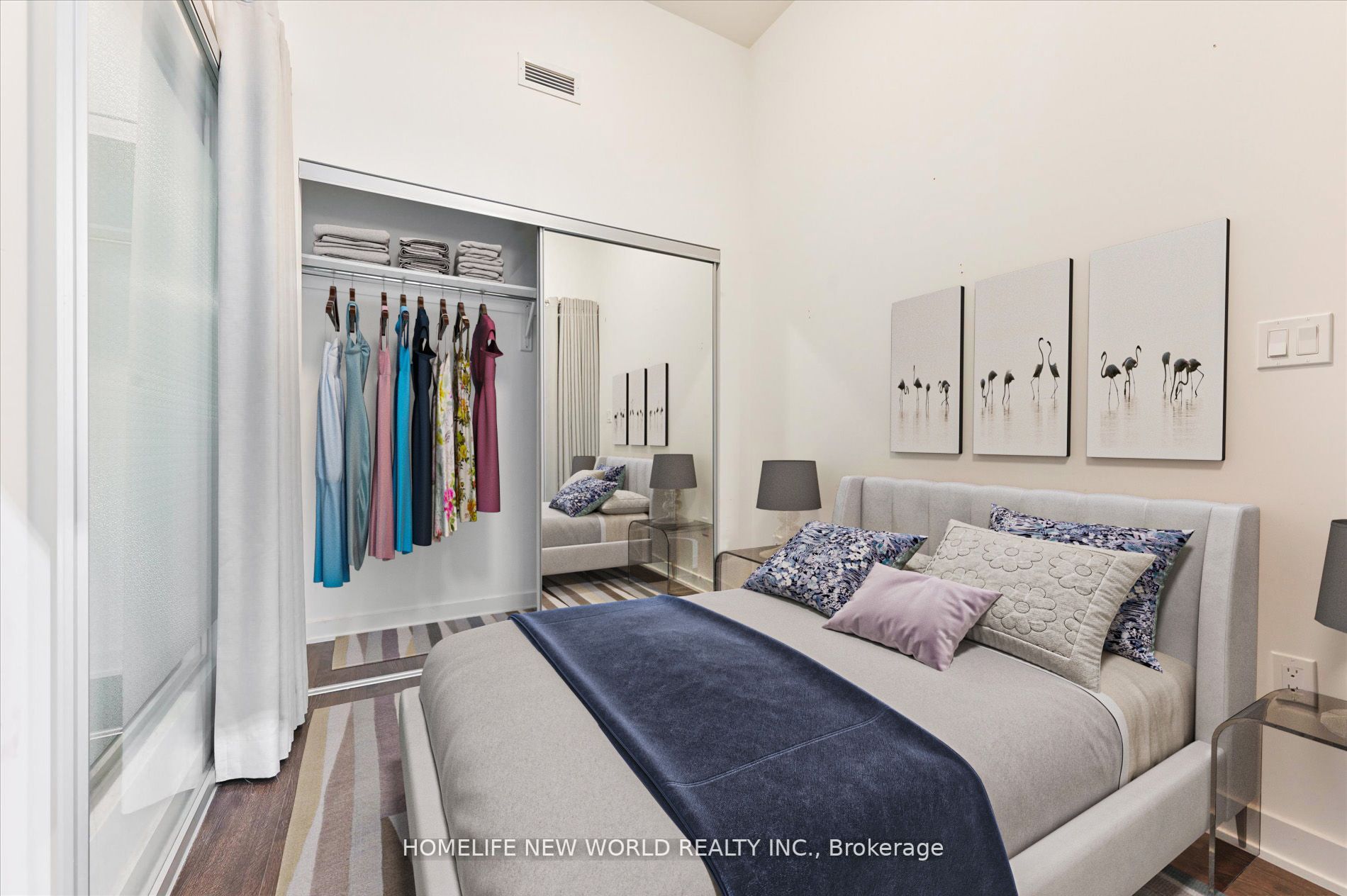 27 Bathurst Street, #217W