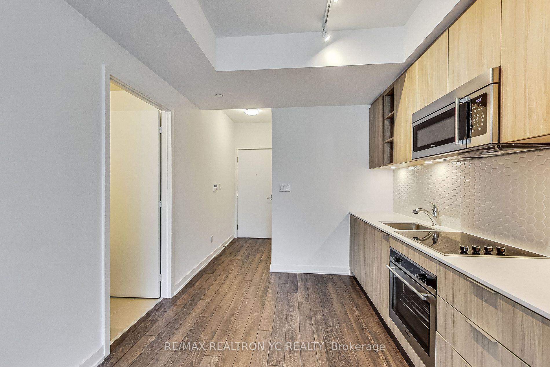 50 Ordnance St, #1304