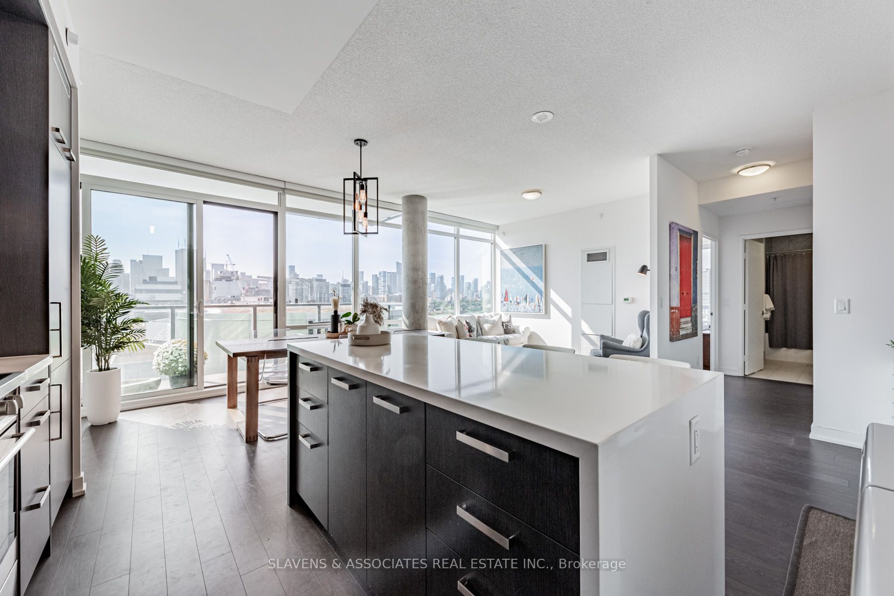 120 Bayview Ave, #S1405