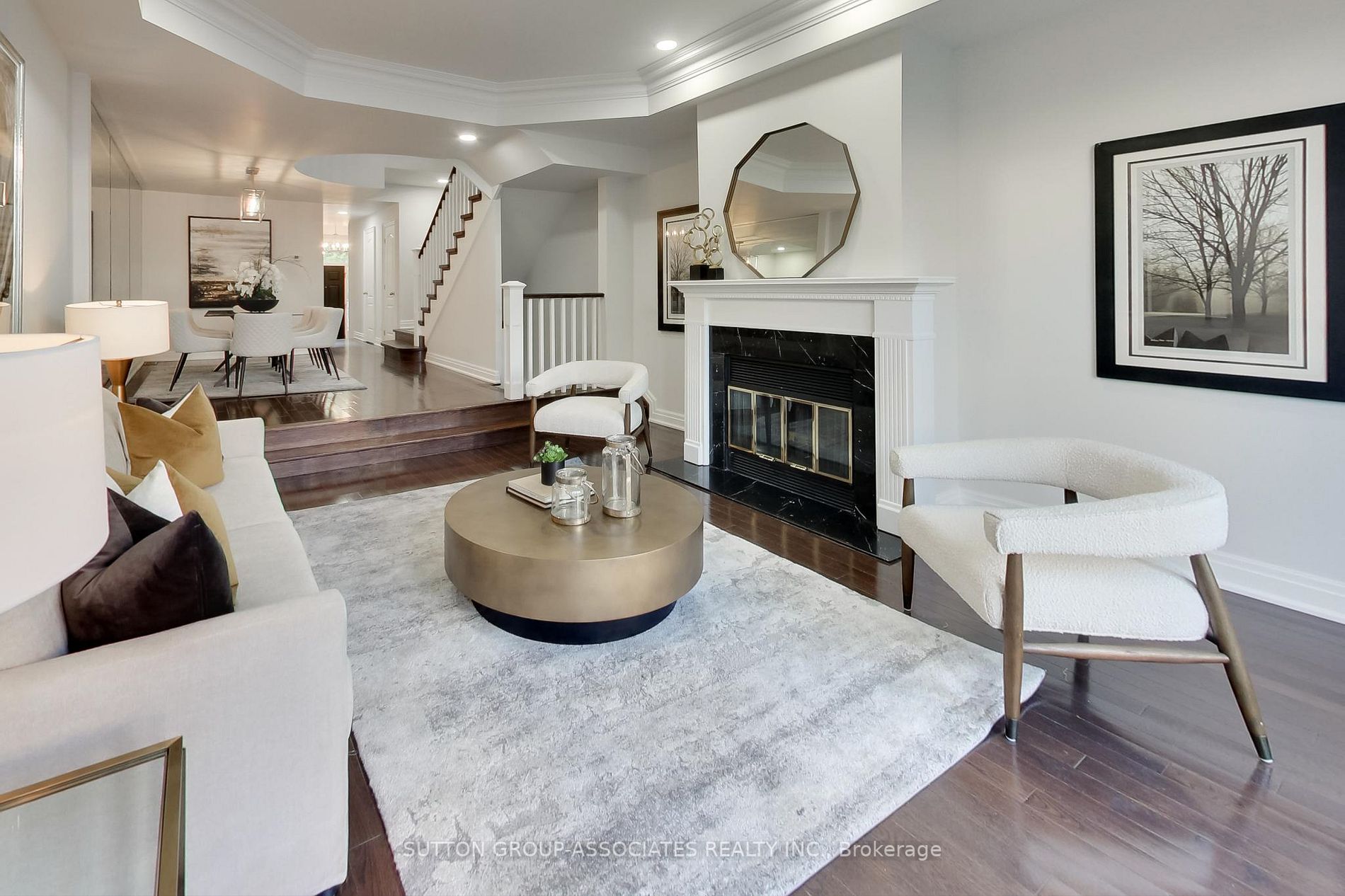 211 Walmer Rd