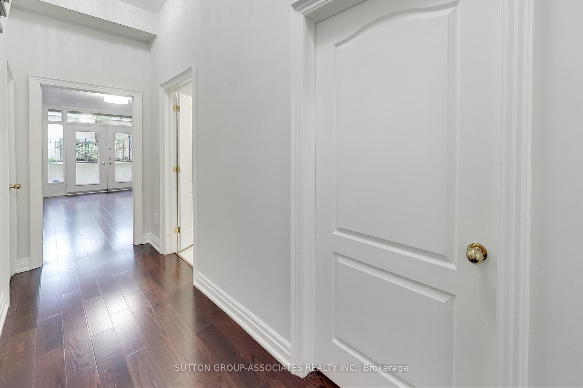 211 Walmer Rd