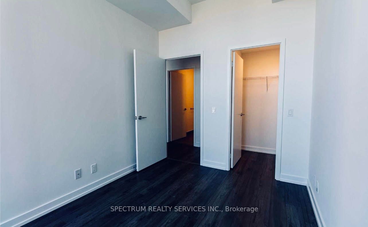 33 Helendale Avenue, #2402