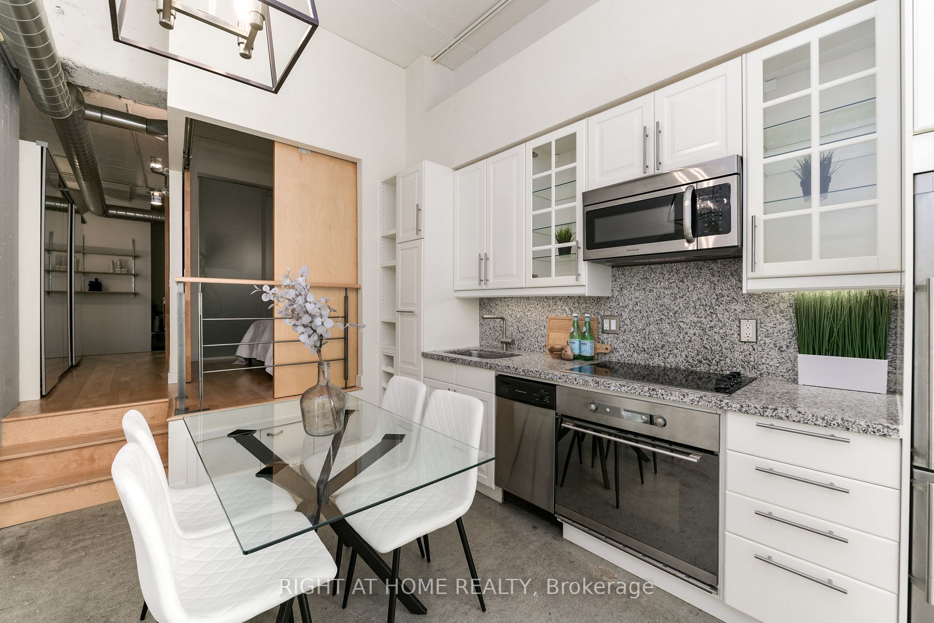155 Dalhousie St, #427