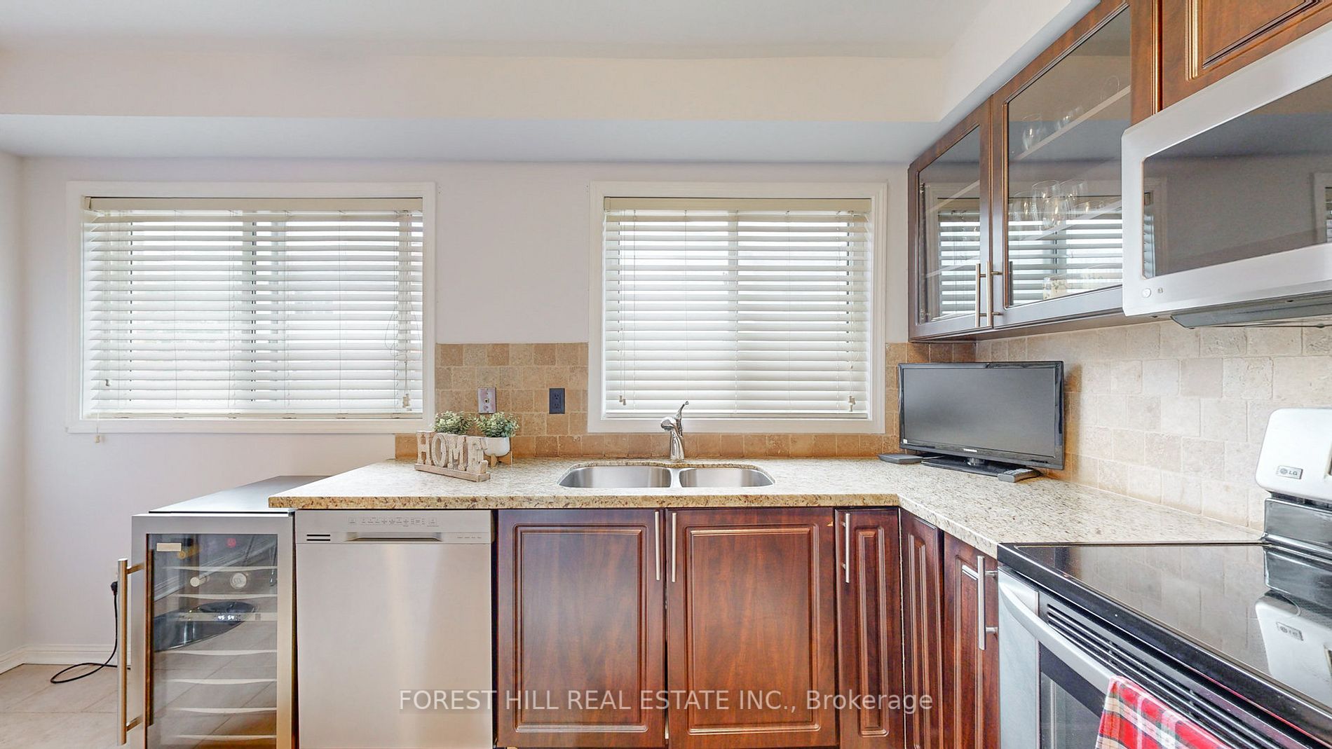 55 Sufi Cres