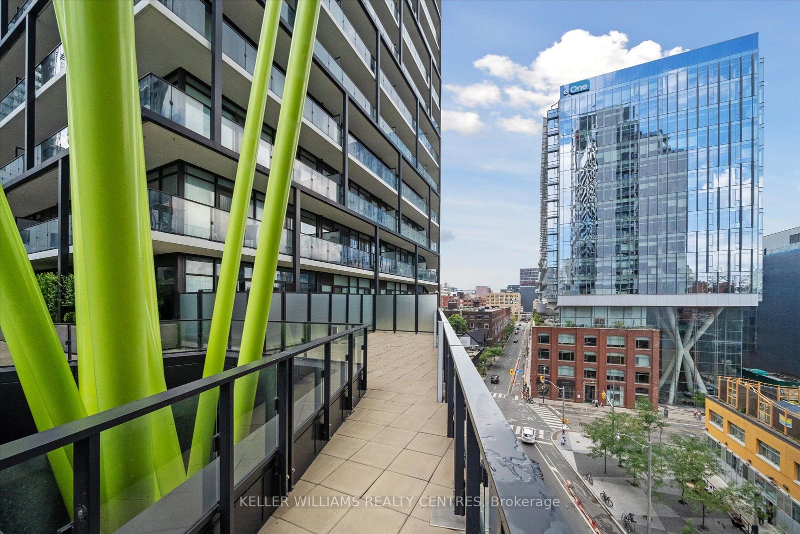 125 Peter St, #1105