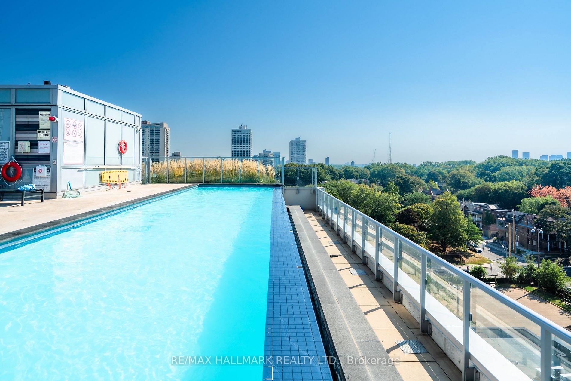 501 St Clair Ave W, #512