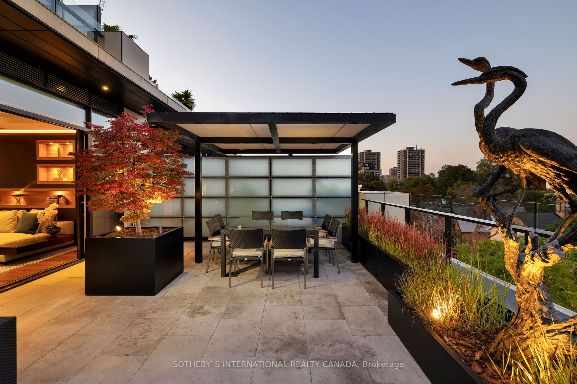 36 Hazelton Ave, #5B