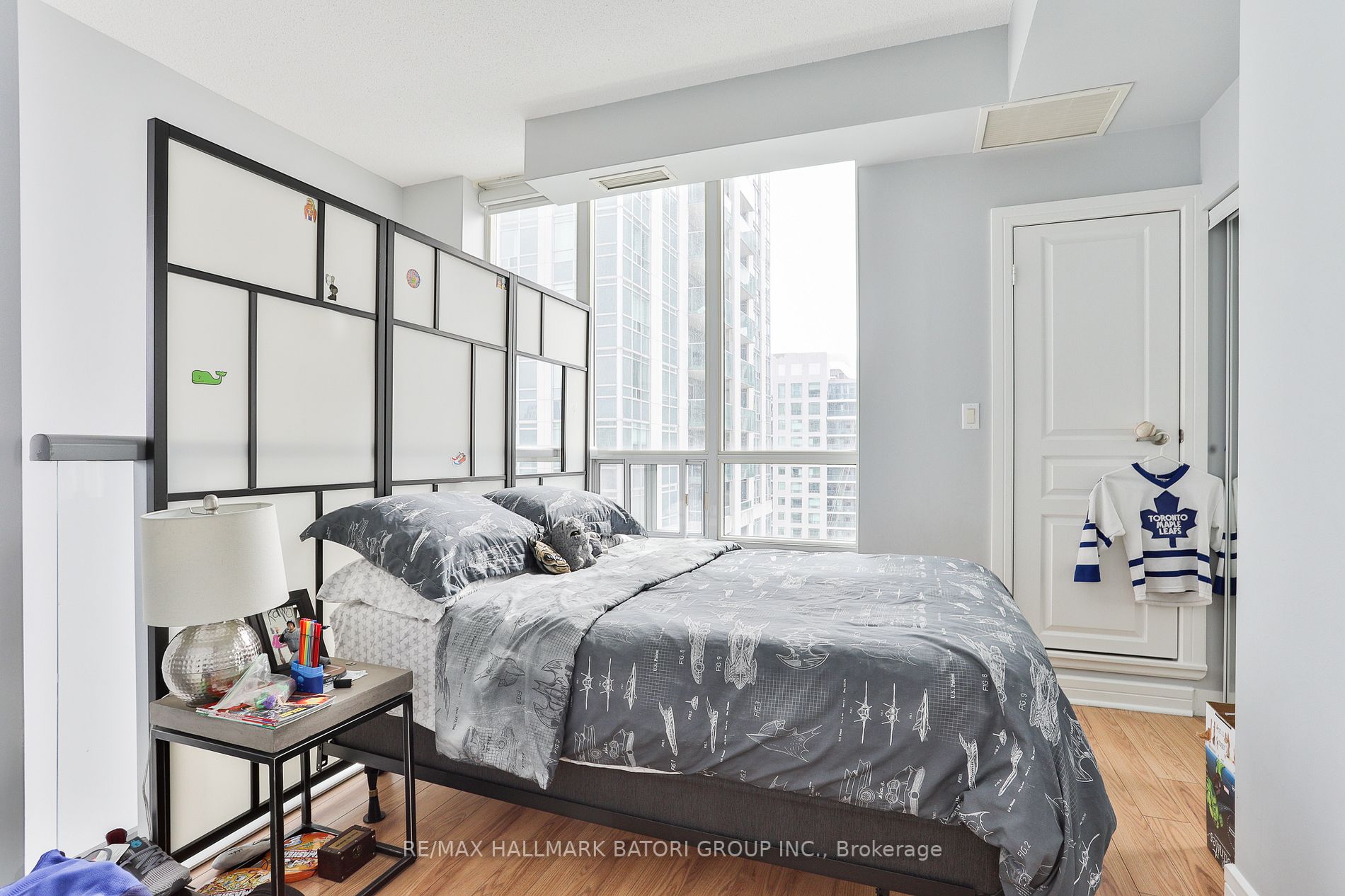 1 Avondale Avenue, #1008